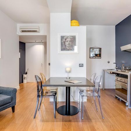 Piazza Santa Croce Design Apartment With Balcony Florence Luaran gambar