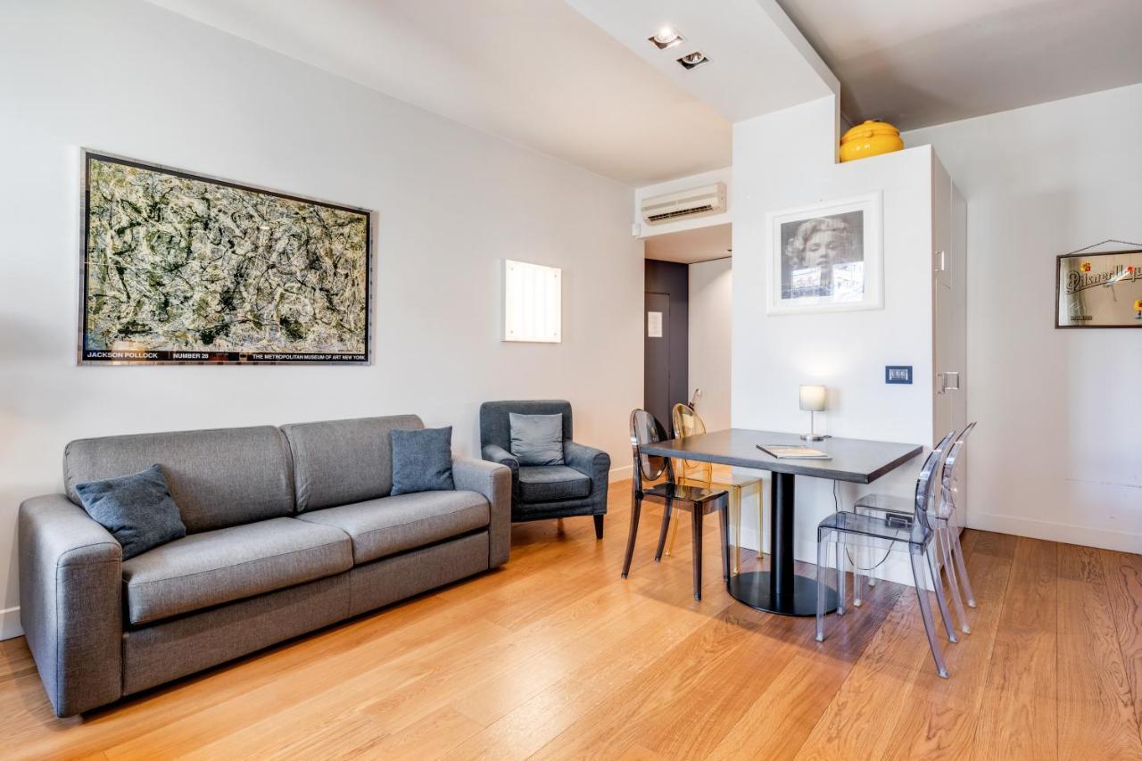 Piazza Santa Croce Design Apartment With Balcony Florence Luaran gambar